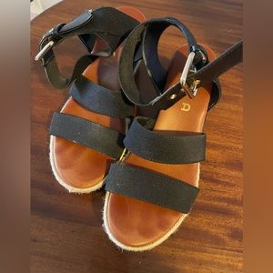 Unisa black wedge sandals